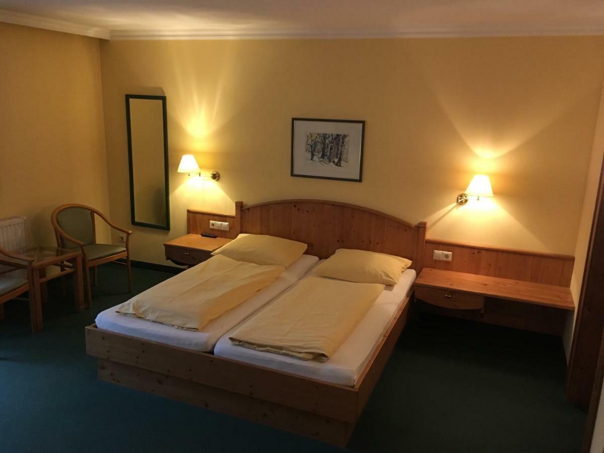 Brueckenwirt Hotel Hallein Exterior foto