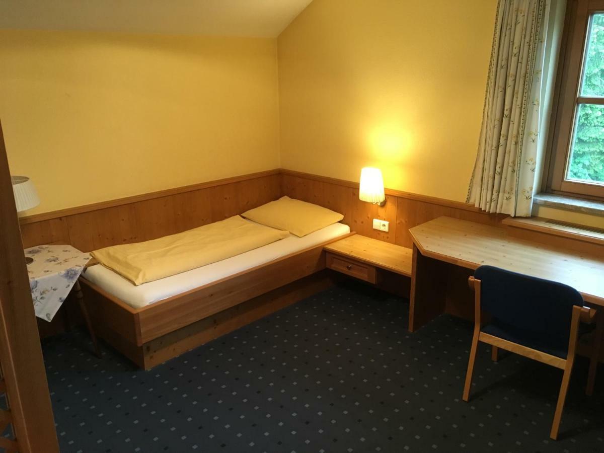 Brueckenwirt Hotel Hallein Exterior foto