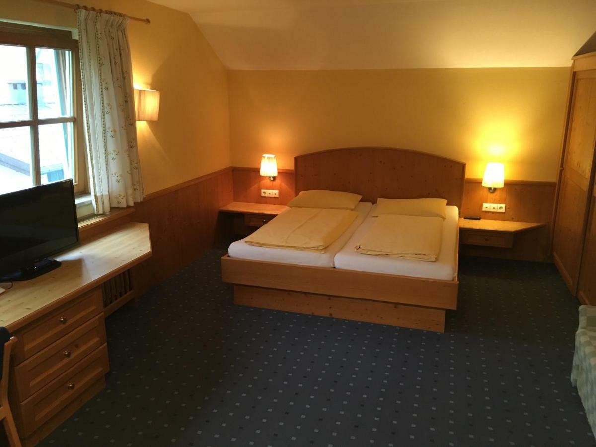 Brueckenwirt Hotel Hallein Exterior foto